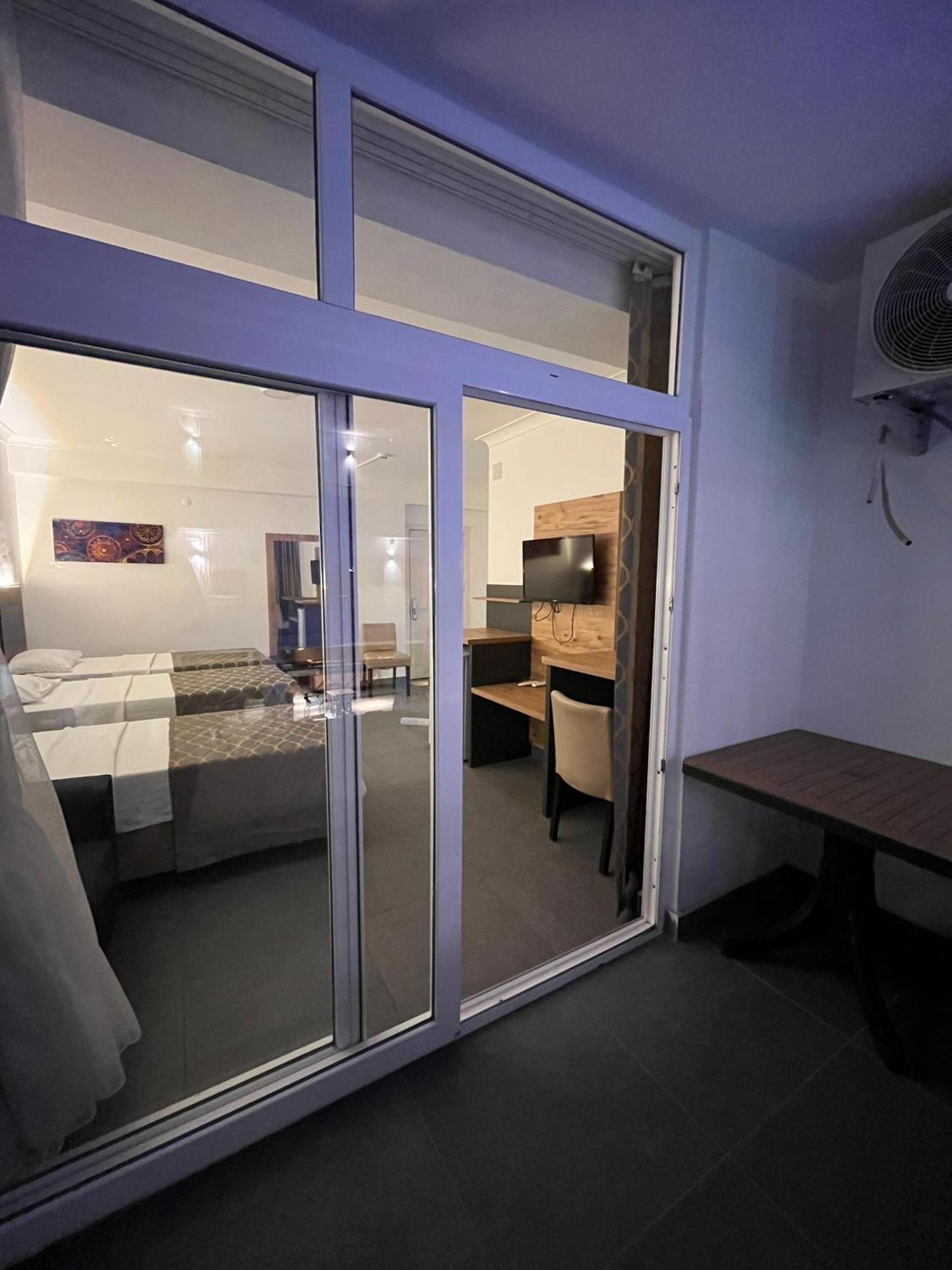 Club Efes Otel Silifke Exterior photo